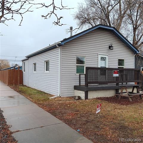 property at 184 N 9th Ave