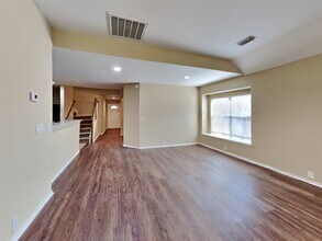 2807 Bison Bluff in Missouri City, TX - Building Photo - Building Photo