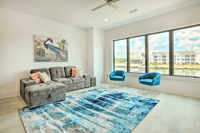 property at 15310 TX-105