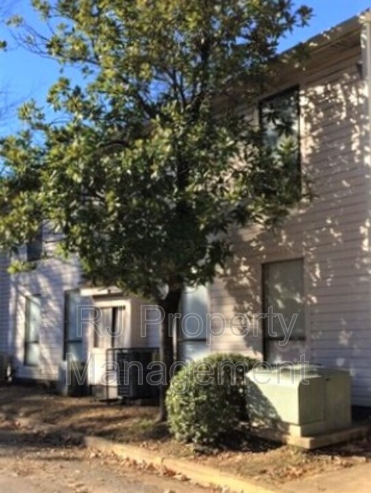 2797 Sonora in Memphis, TN - Building Photo