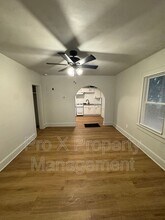 2416 W Walnut St in Springfield, MO - Building Photo - Building Photo