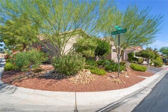 4014 Trapani Pl in Las Vegas, NV - Building Photo - Building Photo