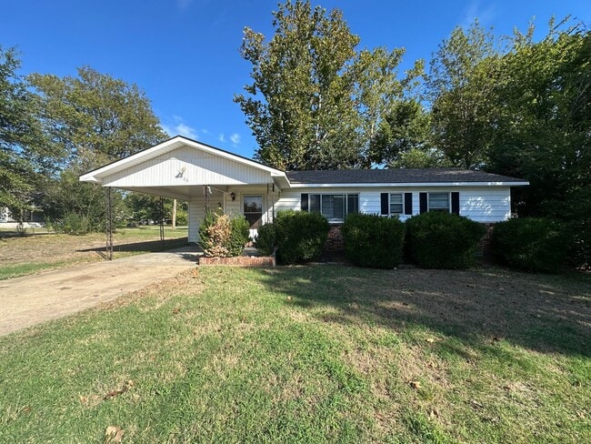 property at 206 N Erie Ave