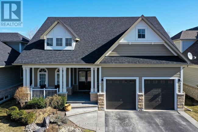 property at 7 Clubhouse Dr