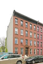 372 Baltic St in Brooklyn, NY - Building Photo