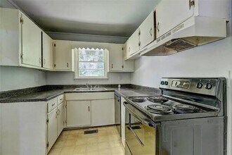 4069 Blair Ct in Macon, GA - Building Photo - Building Photo