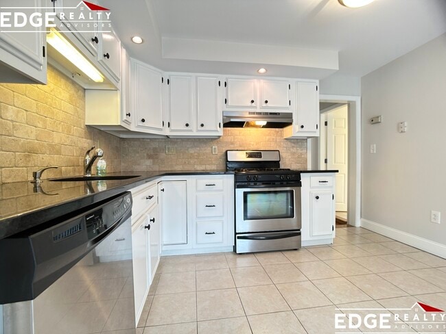 26 Winslow St, Unit 2