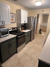 8018 MacArthur Blvd in Vancouver, WA - Building Photo - Building Photo