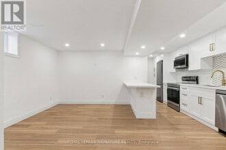 53 Gracey Blvd in Toronto, ON - Building Photo - Building Photo