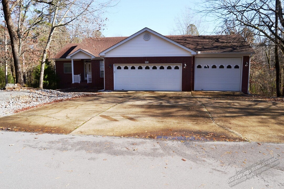 121 Murillo Way in Hot Springs, AR - Building Photo