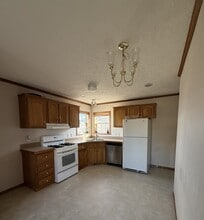 10202 Rodeo Park Dr in Poncha Springs, CO - Building Photo - Building Photo