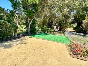 29051 Pacific Coast Hwy, Unit #B in Malibu, CA - Foto de edificio - Building Photo