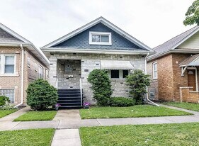 2717 Wesley Ave in Berwyn, IL - Building Photo