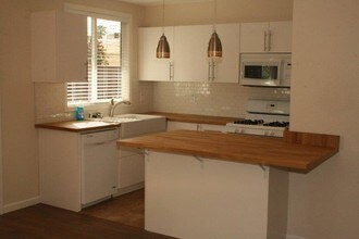 2527 Elm Ave, Unit C in Long Beach, CA - Building Photo - Building Photo