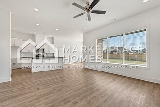 375 Canada Dr in Farmington, AR - Building Photo - Building Photo