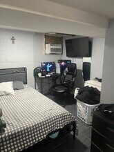 579 Liberty Ave, Unit B in Jersey City, NJ - Building Photo - Building Photo