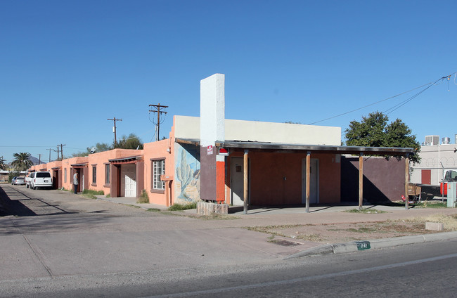 1742 S 4th Ave in Tucson, AZ - Building Photo - Building Photo