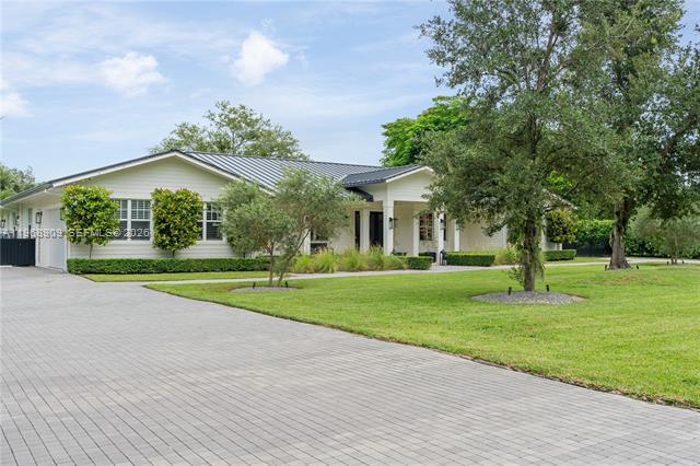 9301 SW 92nd Ave, Unit 01 in Miami, FL - Building Photo - Building Photo