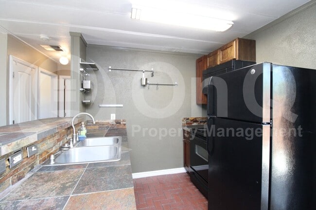 1021 E Harry St in Tempe, AZ - Building Photo - Building Photo