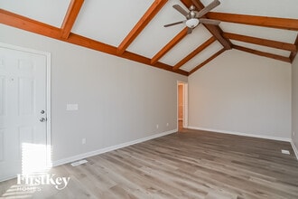 391 Albright Ln in Gallatin, TN - Building Photo - Building Photo