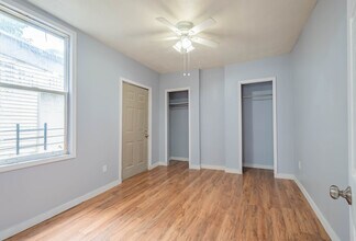 426 Borland St in Pittsburgh, PA - Building Photo - Building Photo