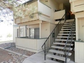 3919 Clear Acre Ln in Reno, NV - Building Photo