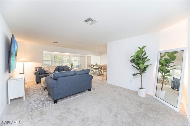 2983 Binnacle Dr