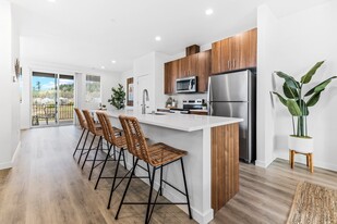Thrive at Green Mountain in Camas, WA - Building Photo