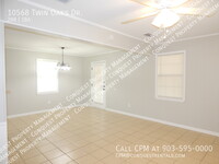 10568 Twin Oaks Dr photo'