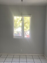 1821 Jefferson St, Unit 3 in North Las Vegas, NV - Building Photo - Building Photo