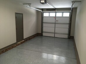 6701 Pine Ridge Dr in Denver, NC - Building Photo - Building Photo