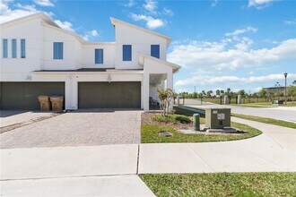 3350 Beaute Dr in Kissimmee, FL - Building Photo - Building Photo