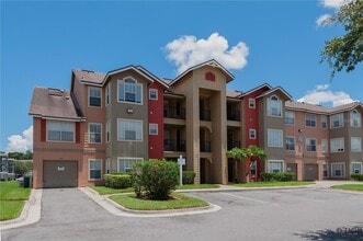 2210 Grand Cayman Ct, Unit 1731 in Kissimmee, FL - Foto de edificio - Building Photo
