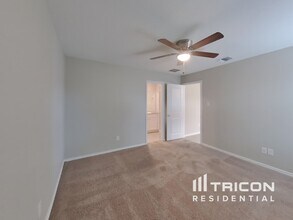 5711 Vista Point in San Antonio, TX - Building Photo - Building Photo