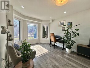 1593 Wintergrove Gardens in Mississauga, ON - Building Photo - Building Photo