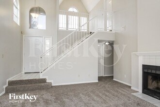 5322 Santrey Dr in Houston, TX - Building Photo - Building Photo