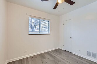 1557-1557 Tamarac St, Unit 1555 in Denver, CO - Foto de edificio - Building Photo