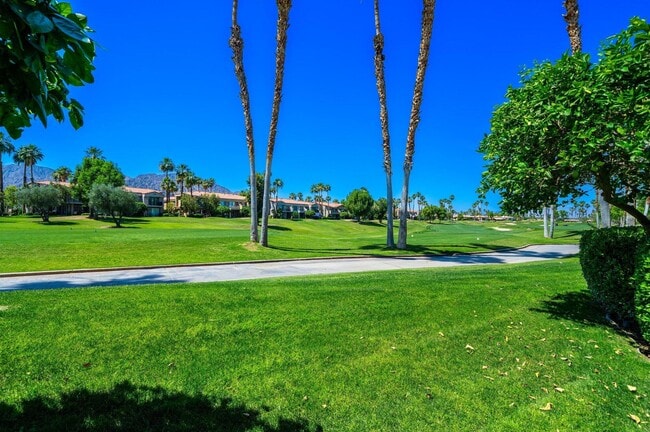 55559 Winged Foot in La Quinta, CA - Building Photo - Building Photo