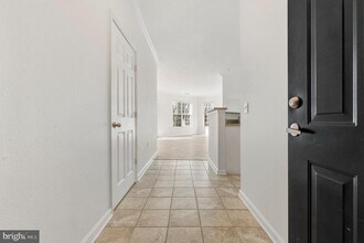 3015 Nicosh Cir in Falls Church, VA - Building Photo - Building Photo