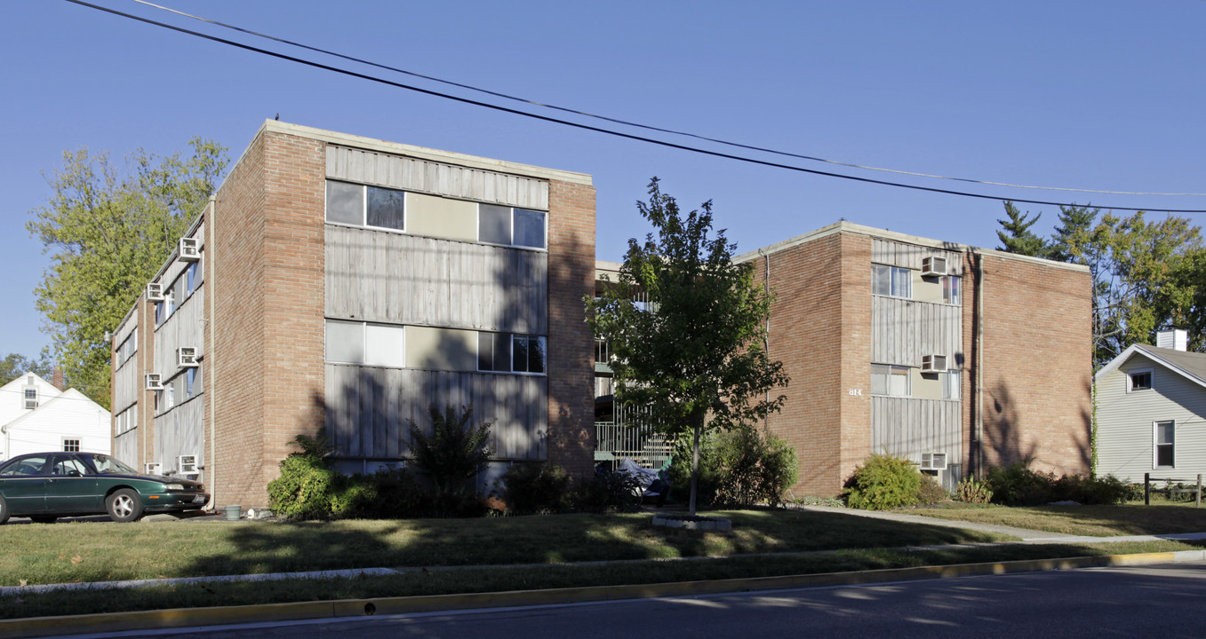 The Maples in Oxford, OH - Building Photo