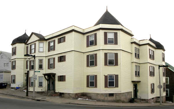 57-59 Cushing Ave in Boston, MA - Foto de edificio