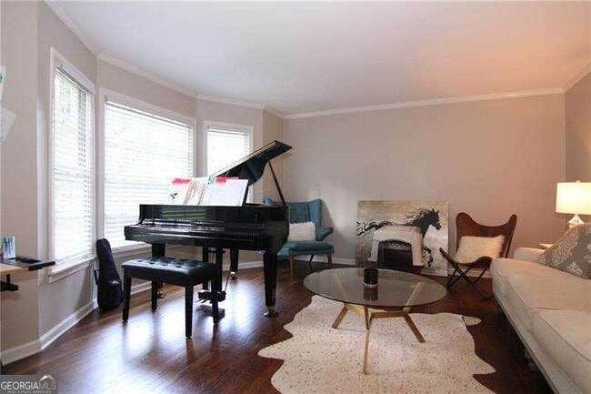 3571 Sunderland Cir NE