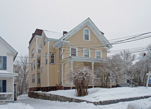 110 N State St in Concord, NH - Building Photo - Building Photo