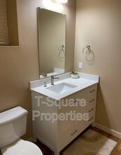10218 242nd Ave NE in Redmond, WA - Building Photo - Building Photo