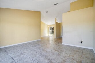7625 Telford Ct in Orlando, FL - Building Photo - Building Photo