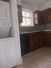 3002 Semmes Ave, Unit Downstairs in Richmond, VA - Building Photo - Building Photo