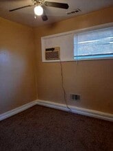 7009 E 111th St in Kansas City, MO - Building Photo - Building Photo