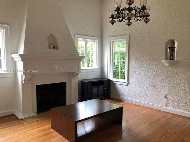 1235 Lisbon St in Coral Gables, FL - Building Photo - Building Photo