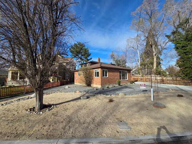 1213 Gordon Ave-Unit -1211 Gordon Ave in Reno, NV - Building Photo - Building Photo