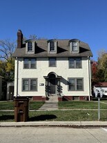 105 N Adams St in Ypsilanti, MI - Building Photo